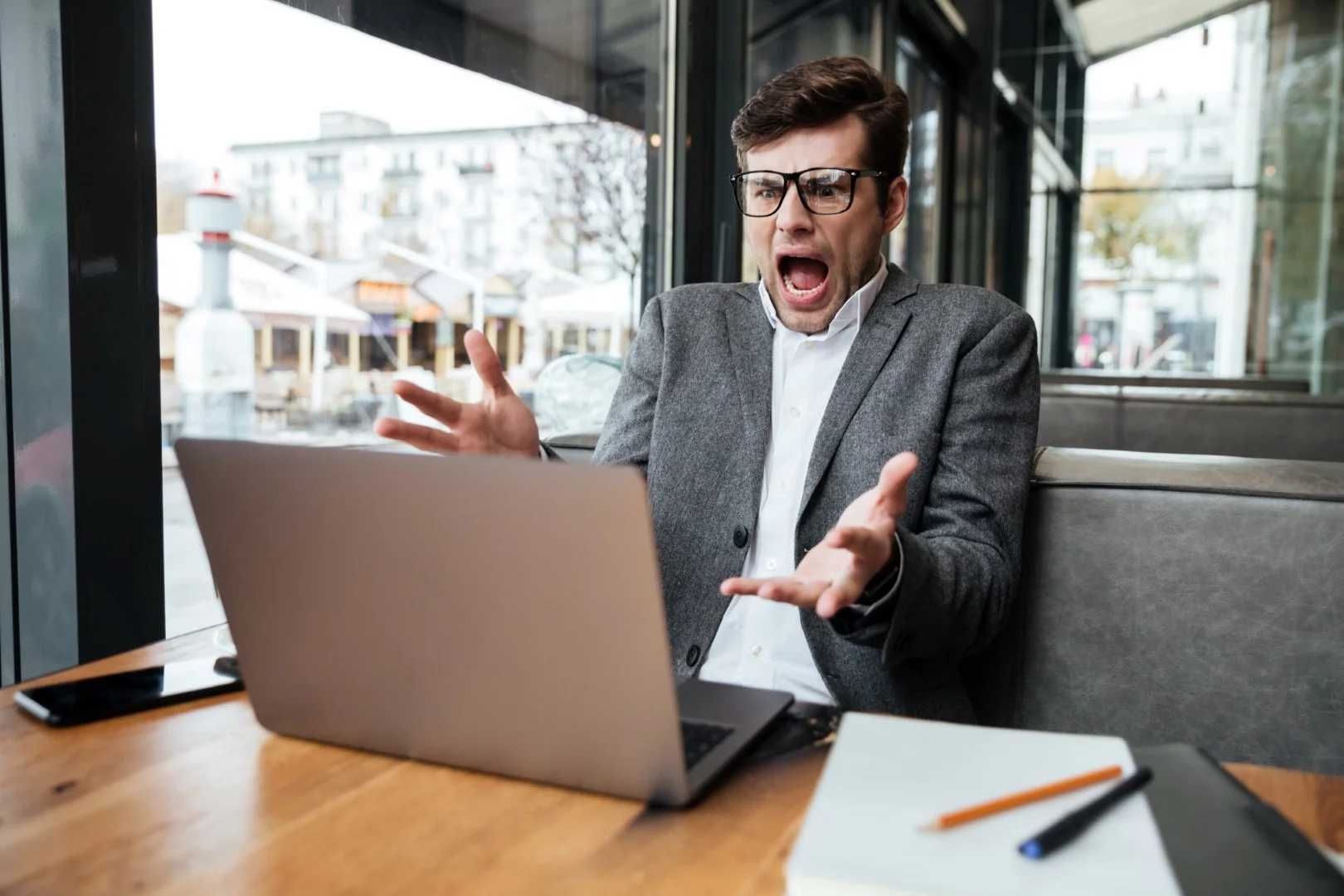 Lire la suite à propos de l’article Est-ce que votre webmaster se moque de vous ?