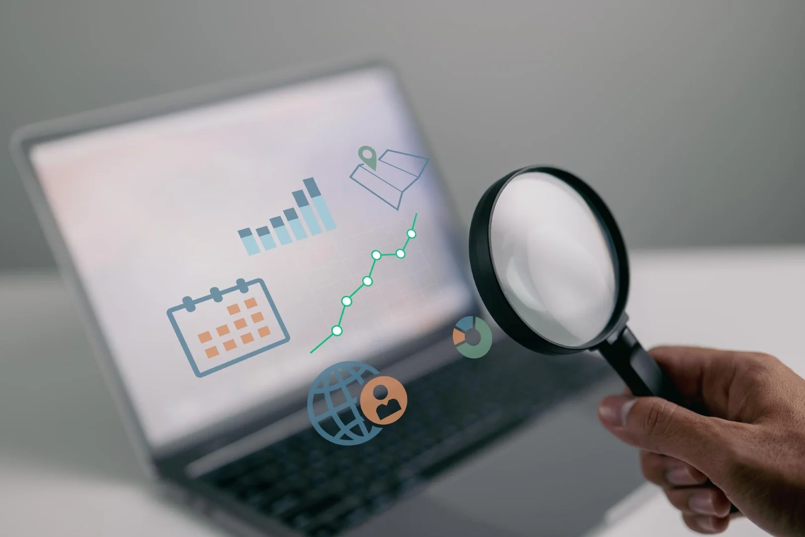Lire la suite à propos de l’article Quels sont les meilleurs outils d&rsquo;analyse SEO ?